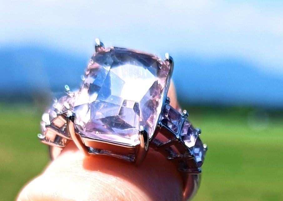 ふぁんふぁん　開運絵画　❀自己覚醒魅力全開リング❀