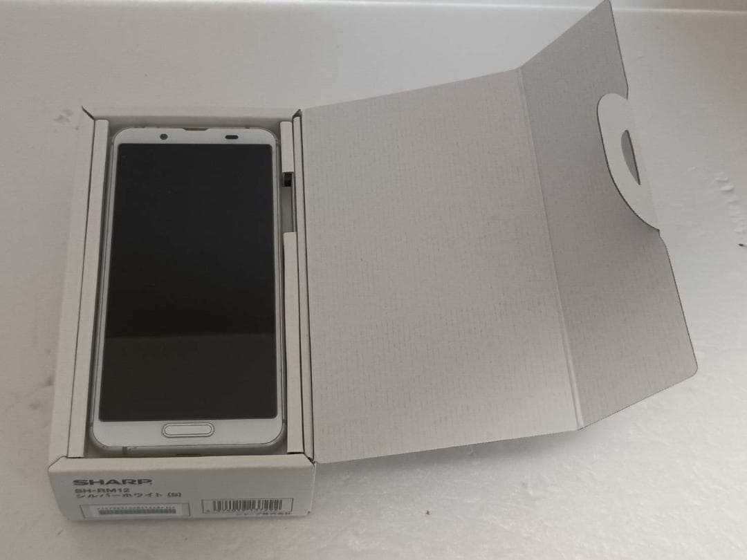 AQUOS SENSE3 LITE シルバー SH-RM12