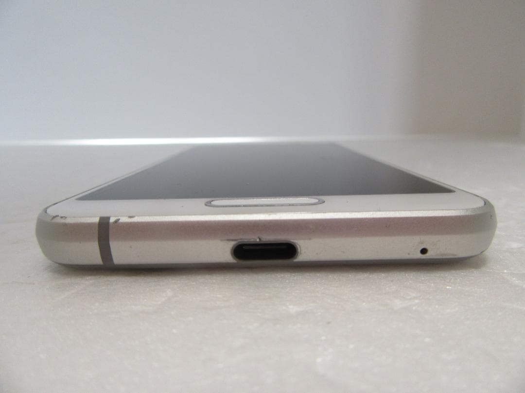 AQUOS SENSE3 LITE シルバー SH-RM12