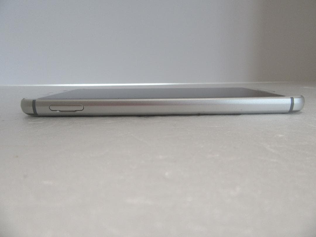 AQUOS SENSE3 LITE シルバー SH-RM12