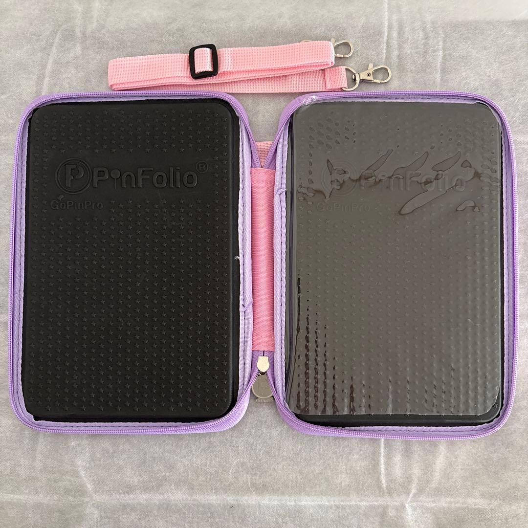 ピンバッジ 収納ケース PinFolio 海外 ピントレ コレクション バッグ