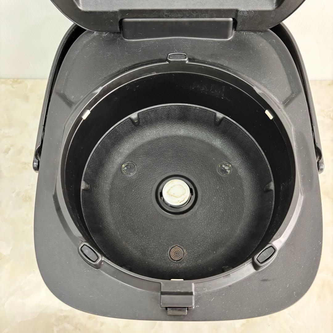 Panasonic 炊飯器5.5合炊き　SR-FE101 2023年