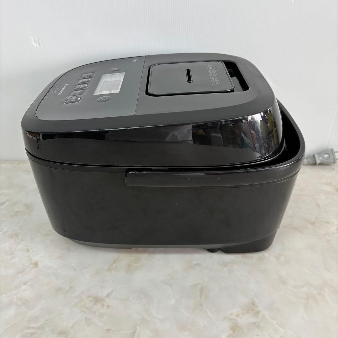 Panasonic 炊飯器5.5合炊き　SR-FE101 2023年