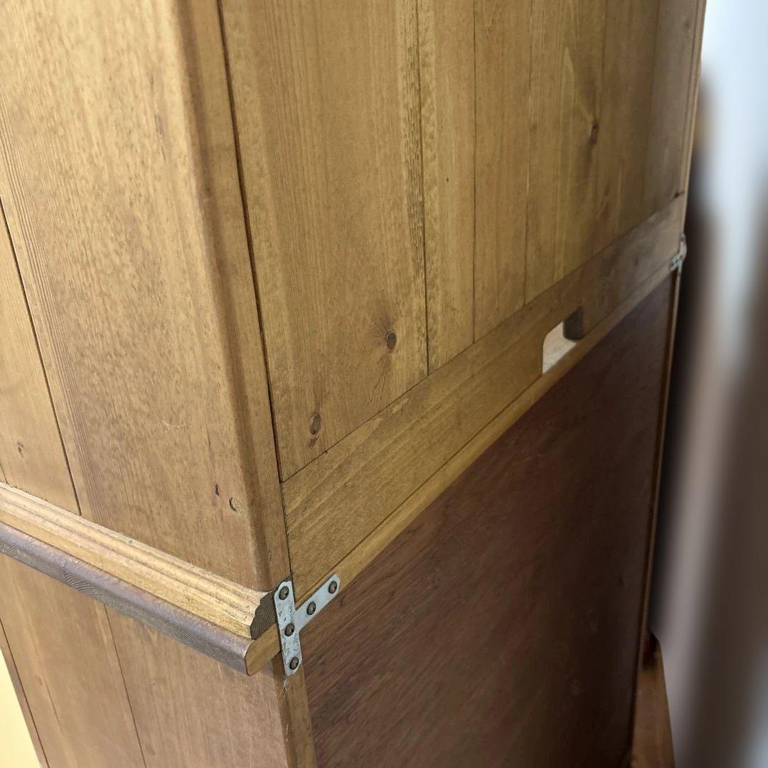 カントリー家具　キャビネットハート