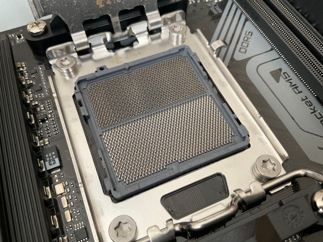 【自作PC】GIGABYTE A620I AX
