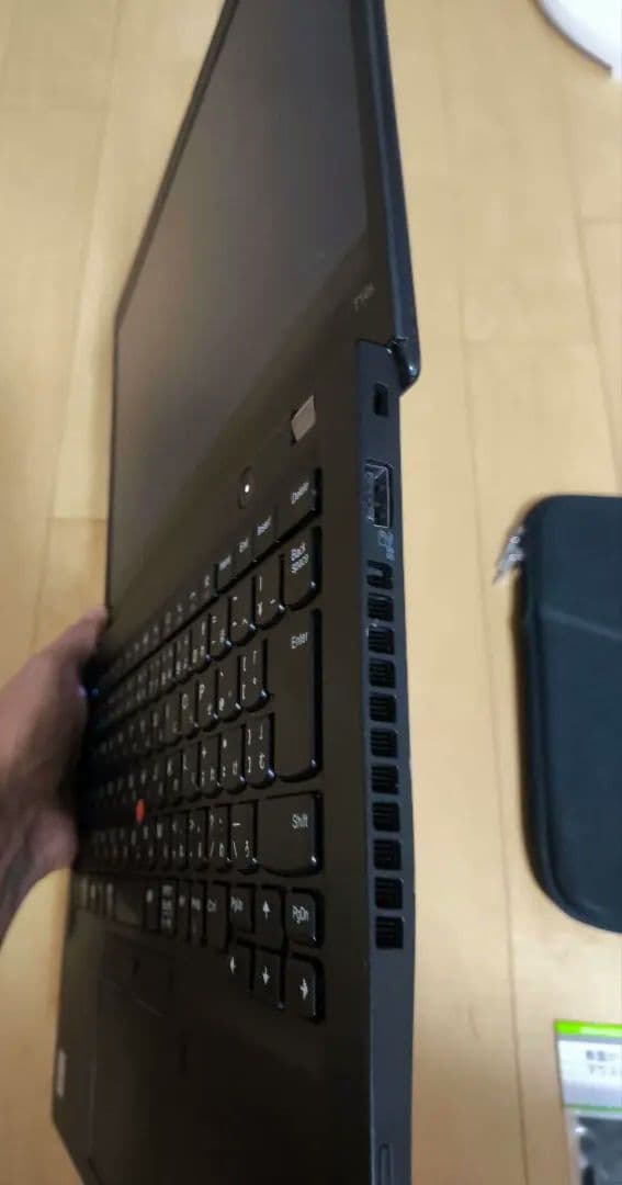 ThinkPad T14S 第10世代 i7/32GB/ 512GB OC