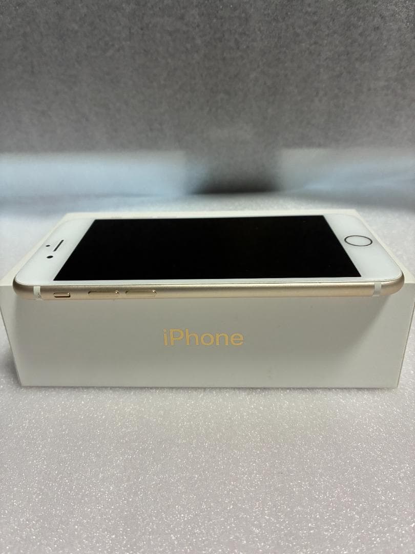 iPhone7（32GB） docomo ゴールド