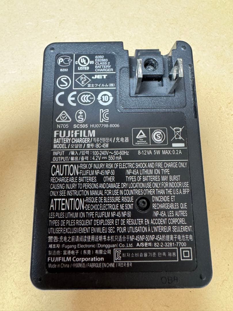 FUJIFILM フジフイルム FinePix F80EXR デジタルカメラ