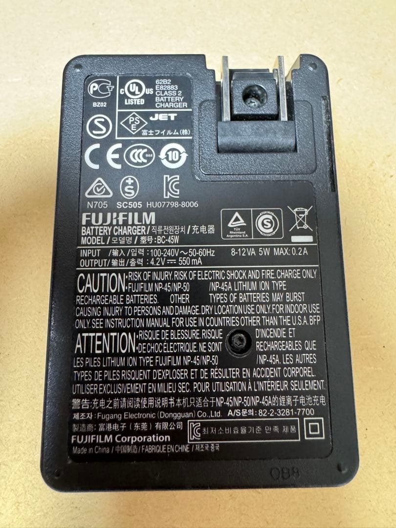 FUJIFILM フジフイルム FinePix F80EXR デジタルカメラ