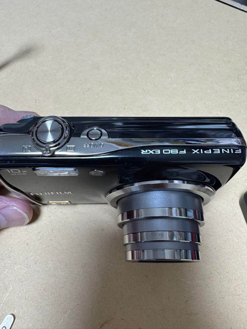 FUJIFILM フジフイルム FinePix F80EXR デジタルカメラ