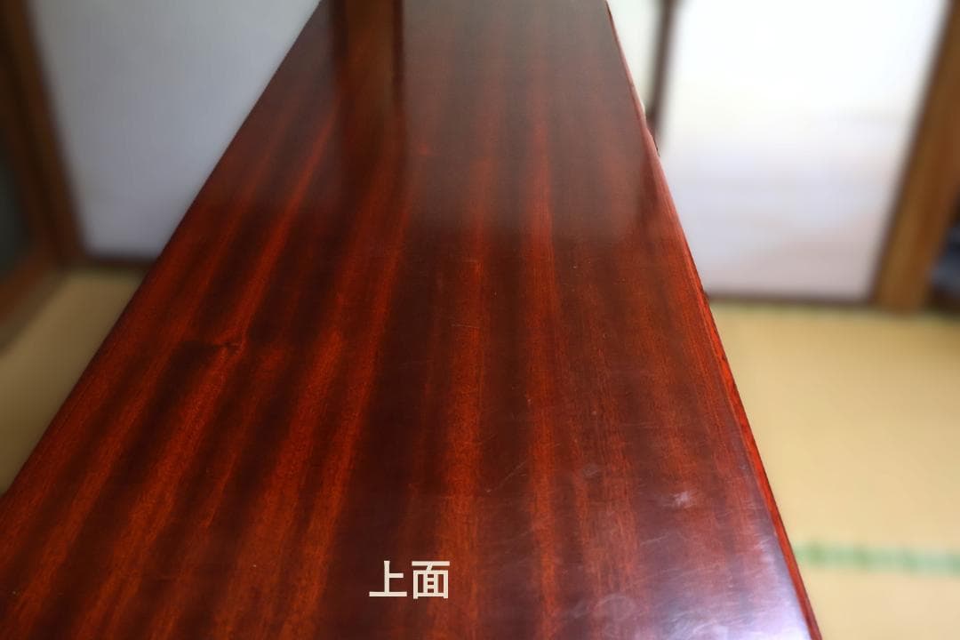 サイドボード　ガラス引戸