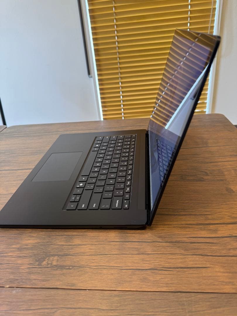 【ほぼ未使用】Microsoft Surface Laptop 6 15インチ