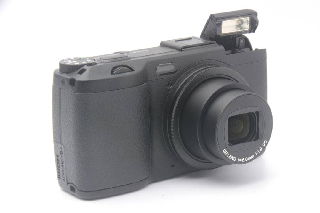 ショット数2810回 美品 RICOH GR DIGITAL IV 充電器付き