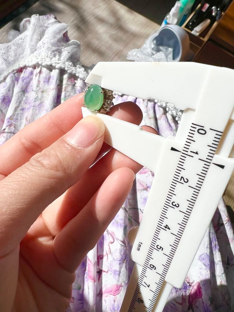 ミャンマー産 本翡翠 A貨 ペンダントs925シルバー台座 氷甘緑NGTC鑑定書