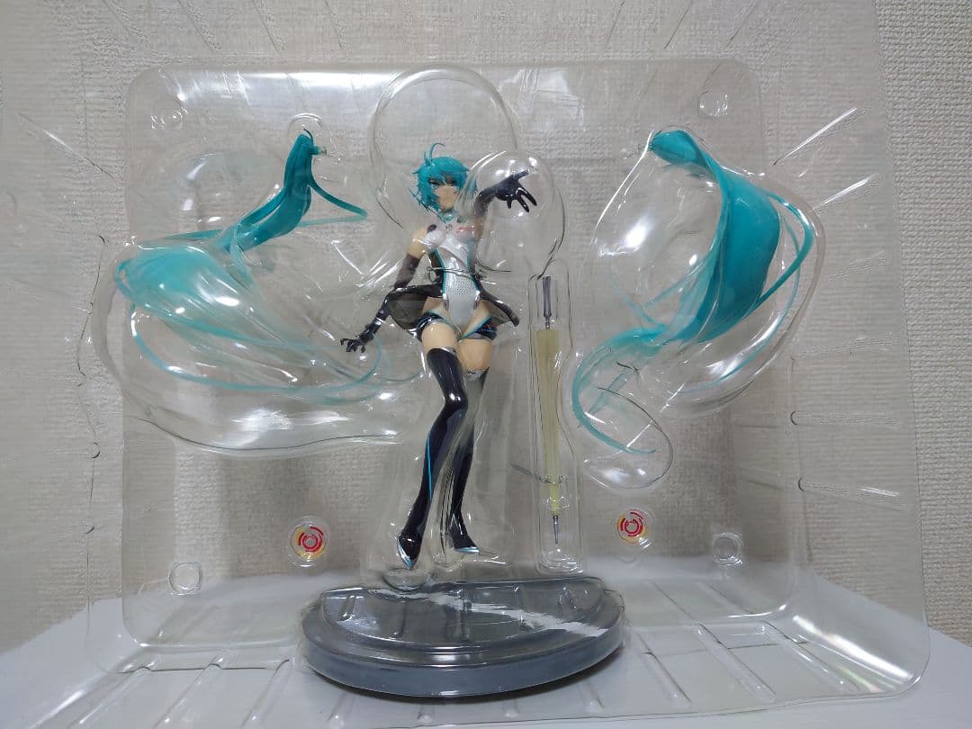 レーシングミク 2011 Ver. 1/8スケールフィギュア