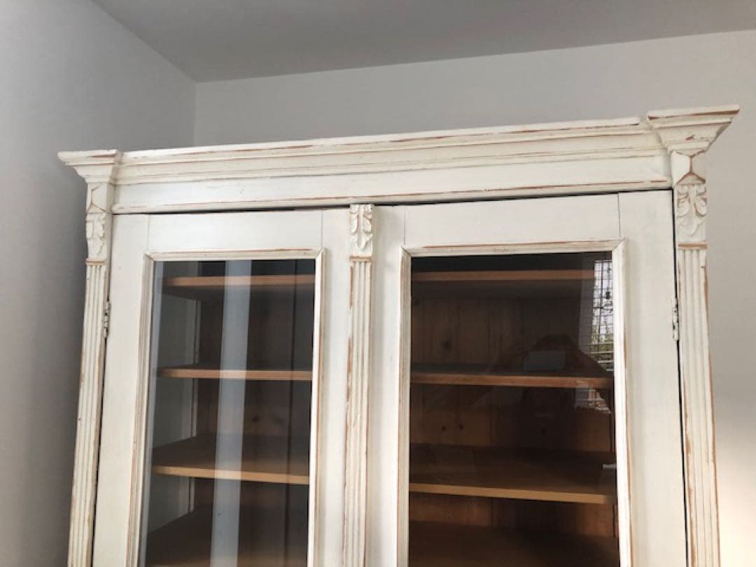 かも　アンティークキャビネット