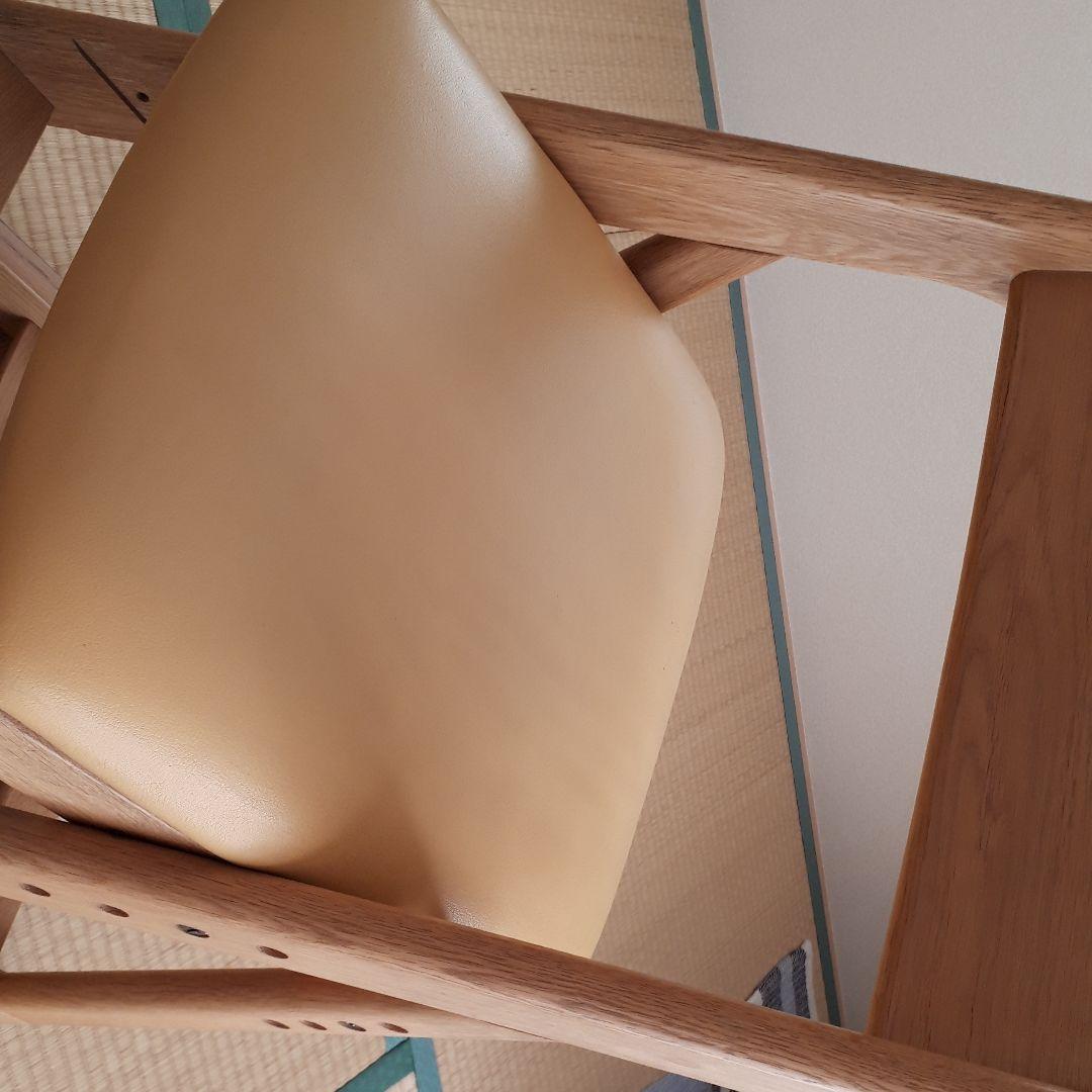 デスクチェアー　XT0901US