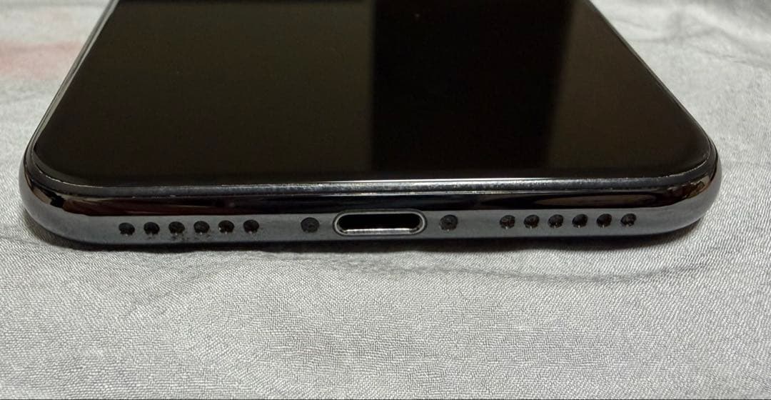 iPhoneX『256GB』『スペースグレー』『84%』