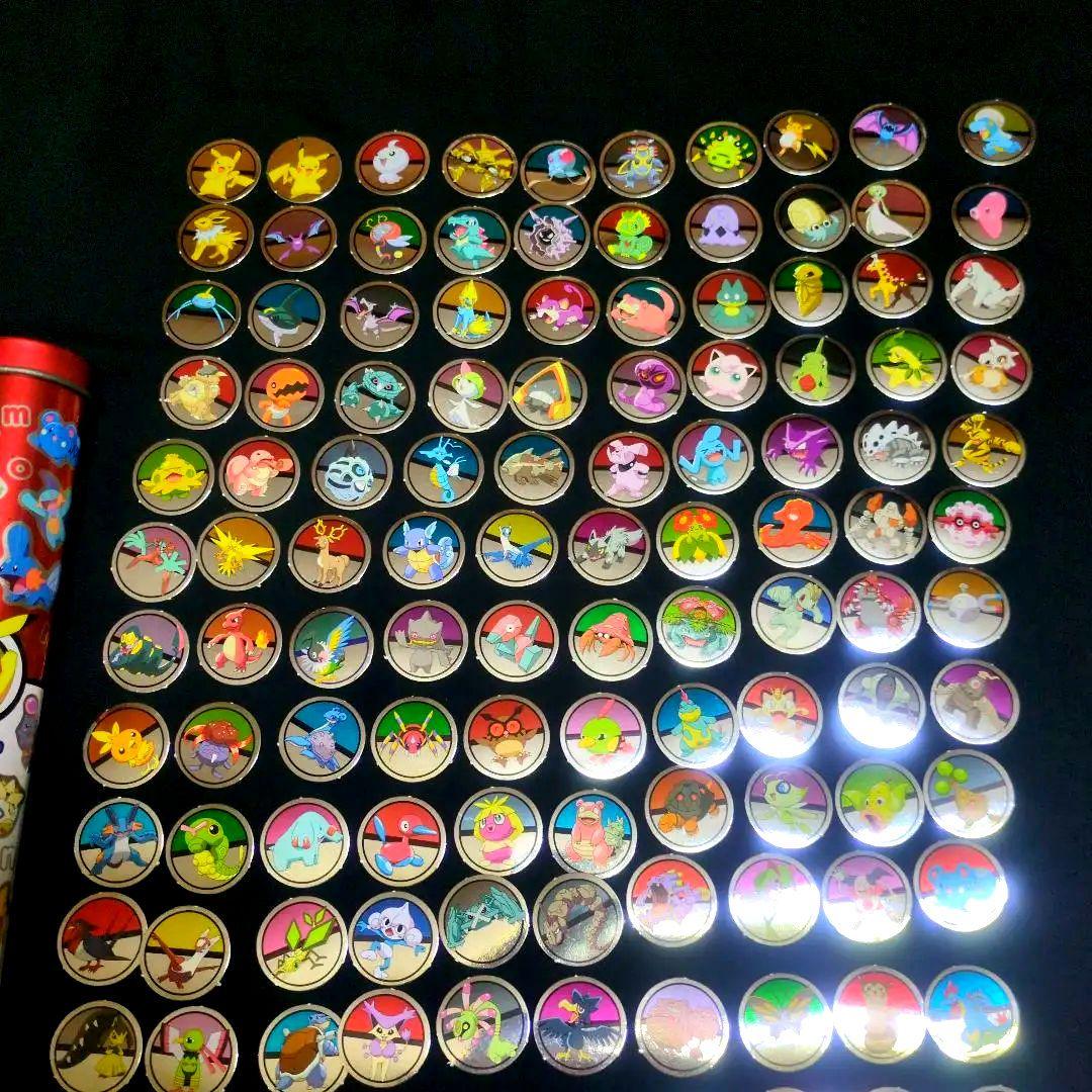 ☆週末限定☆ポケモン ぎんピカ メダル 小学館　幼稚園 付録　収納缶付き249枚