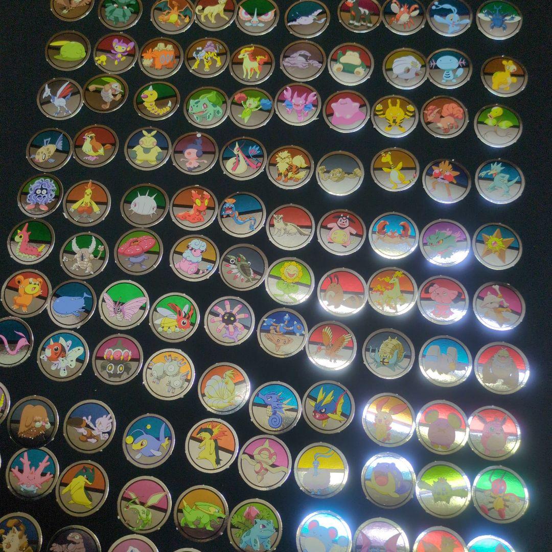 ☆週末限定☆ポケモン ぎんピカ メダル 小学館　幼稚園 付録　収納缶付き249枚