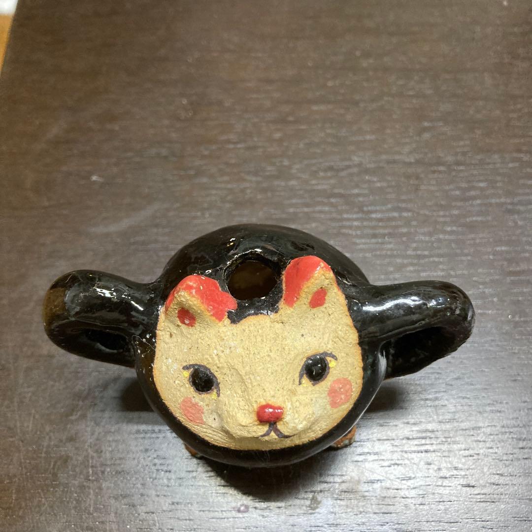 猫の顔 陶器の置物　小室幸雄さん