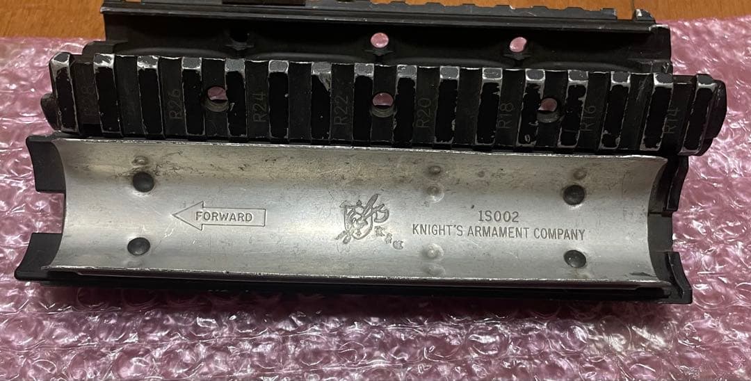 実物　KNIGHT'S ARMAMENT ハンドガード　m4用