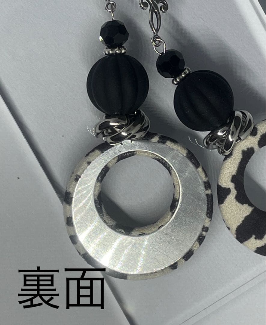 No.1139 レオパード柄のフープピアス　ロングイヤリング　ハラコ