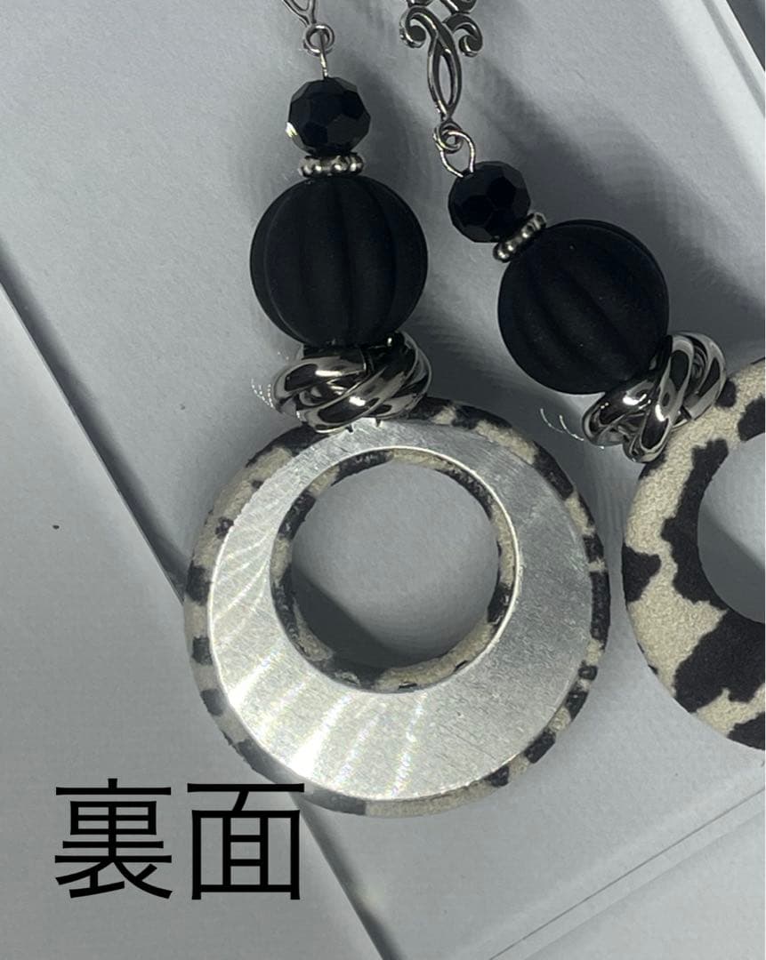 No.1139 レオパード柄のフープピアス　ロングイヤリング　ハラコ