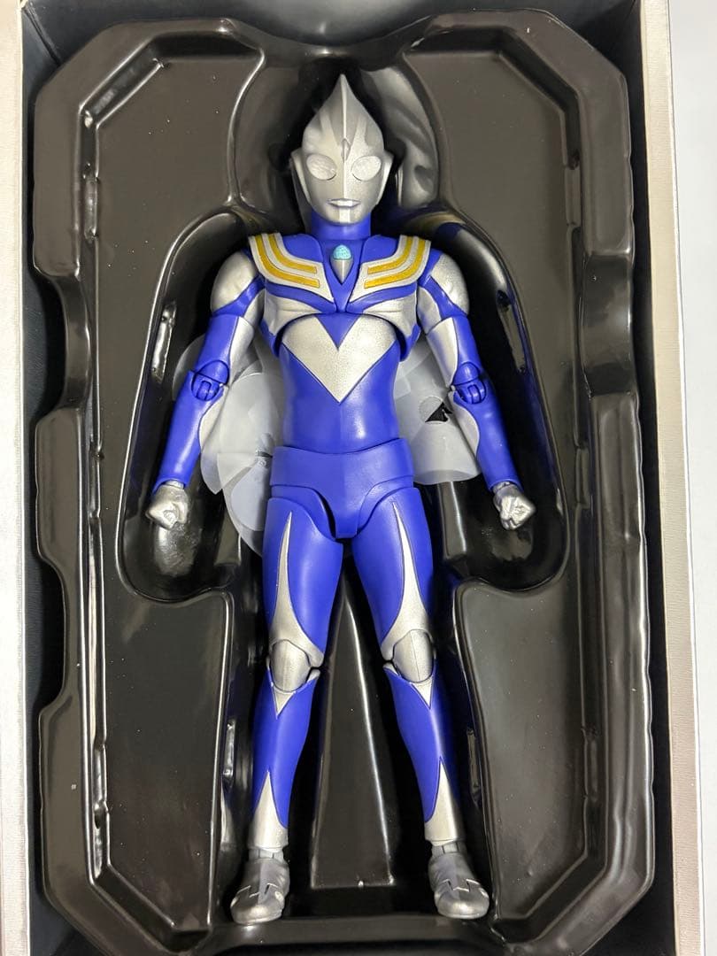 S.H.Figuarts（真骨彫製法） ウルトラマンティガ スカイタイプ