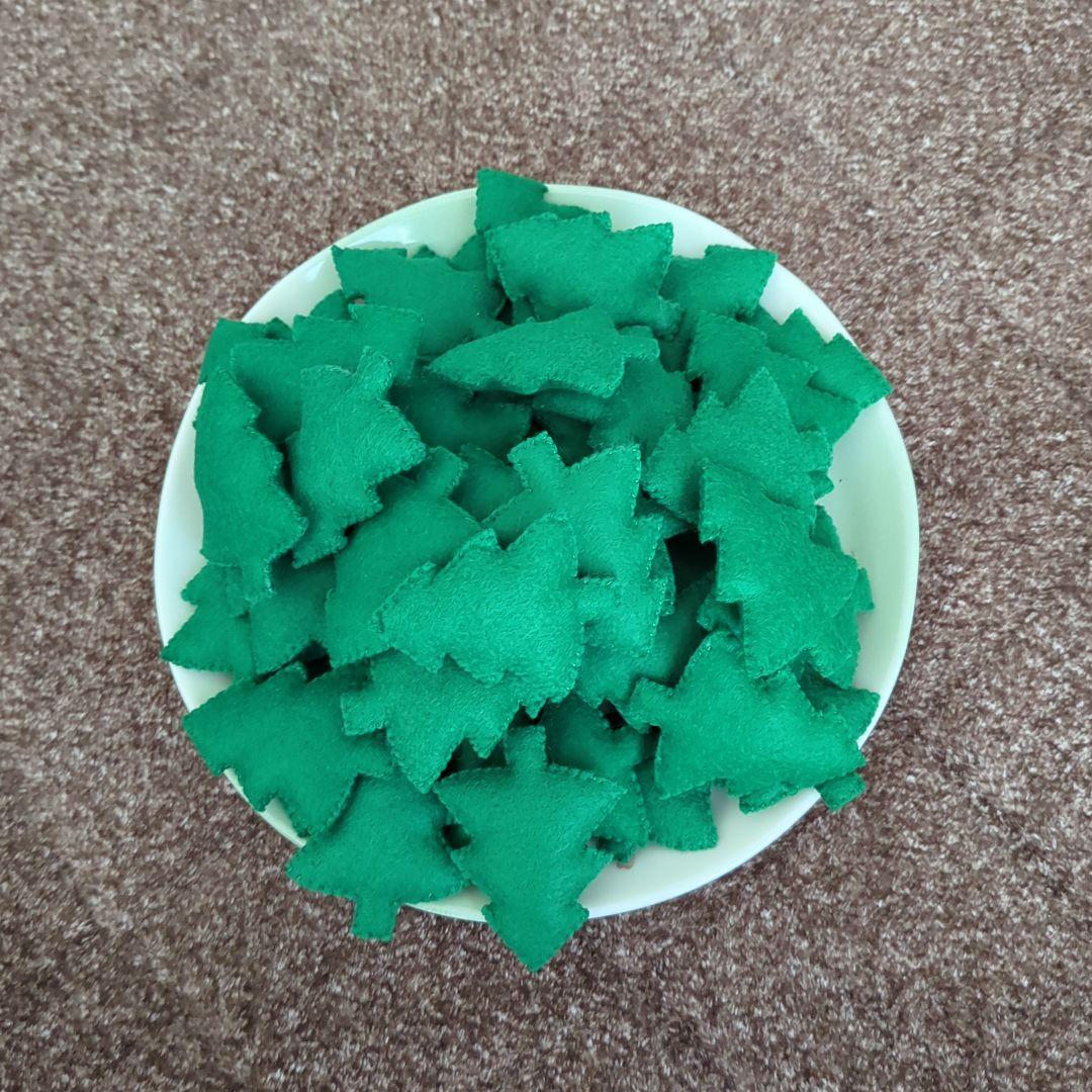 ヤトッチ　　フェルトのミニツリーとうさぎ＆お月見団子セット