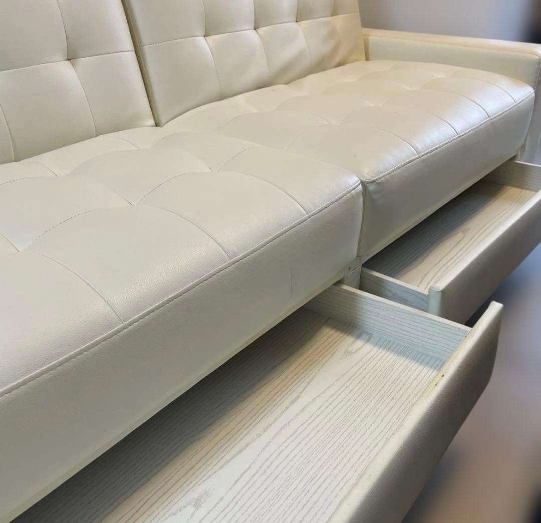 ホワイトソファ 収納付き 2/20迄に引き取り可能な方1万引き