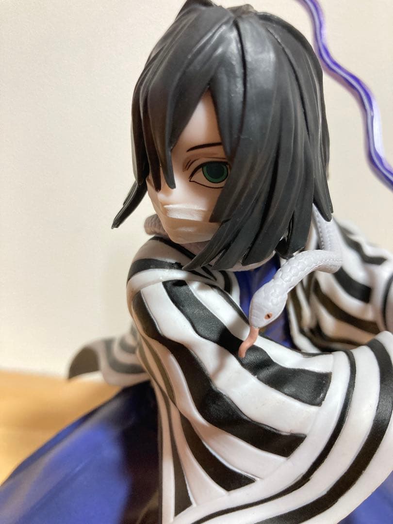 鬼滅の刃　一番くじ　伊黒　フィギュア