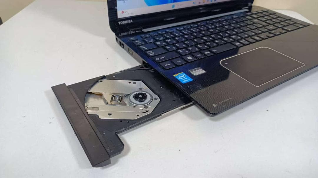 Blu-ray ⭐️ノートパソコンDynabook Core i7 SSD