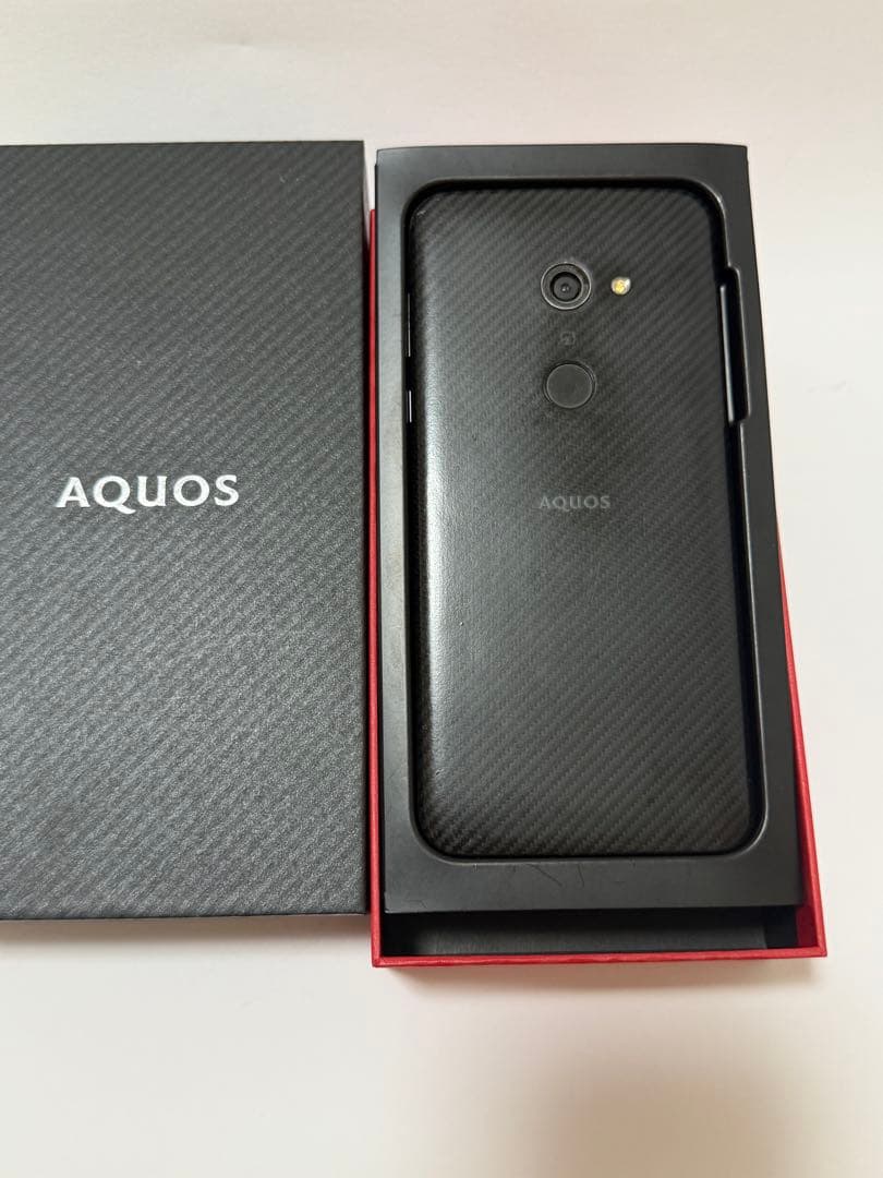スマートフォン本体 AQUOS ZERO 801SH