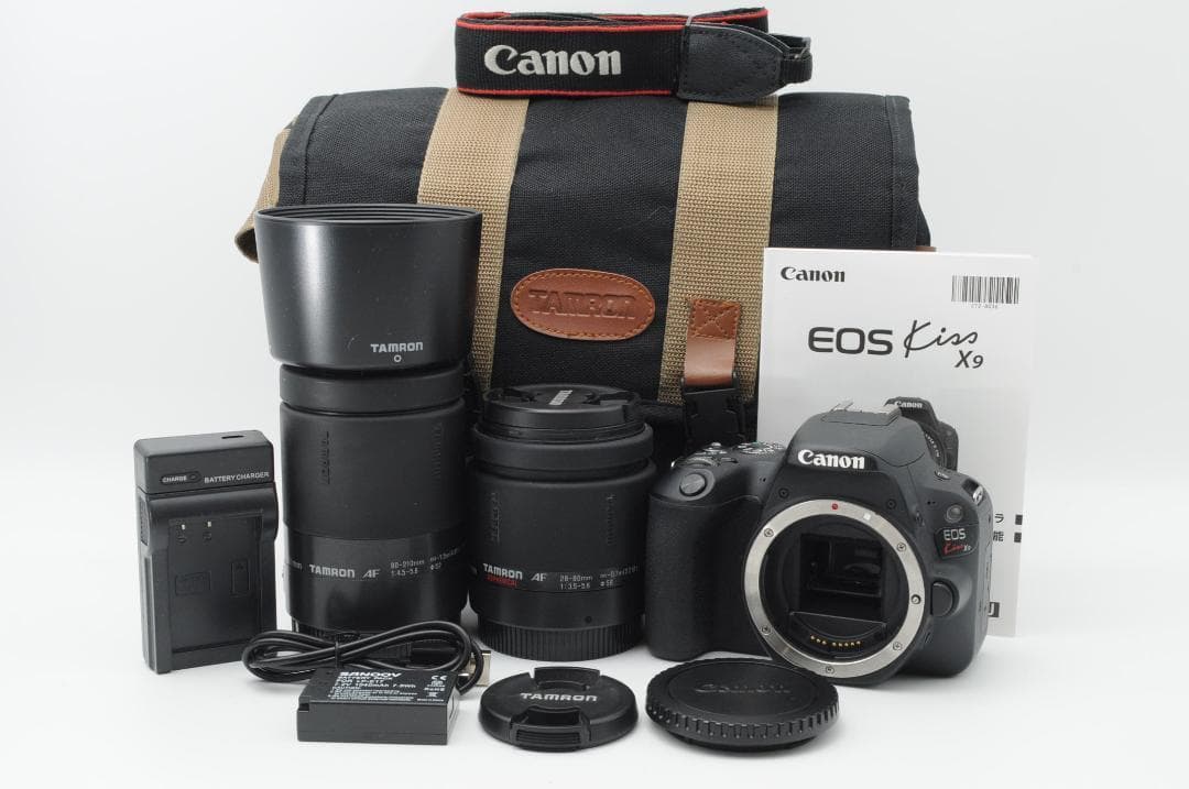☆ほぼ新品①☆冬SALE☆ Canon EOS Kiss x9 ダブルレンズ