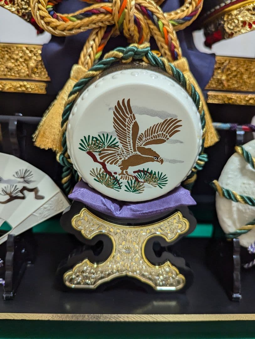 東京久月　兜飾　彫金仁王　五月人形