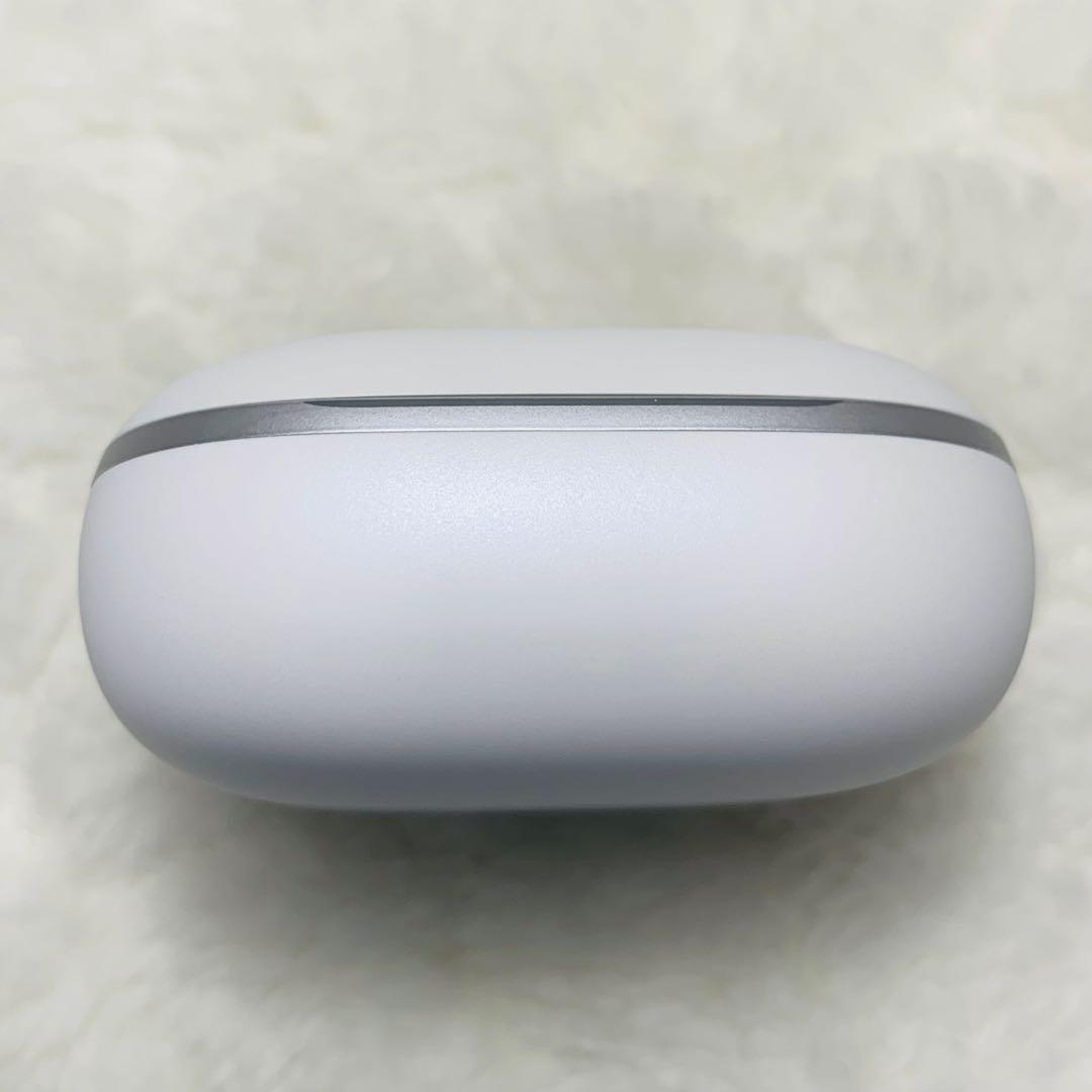 美品 soundcore Liberty5 パールホワイト 充電ケース　1