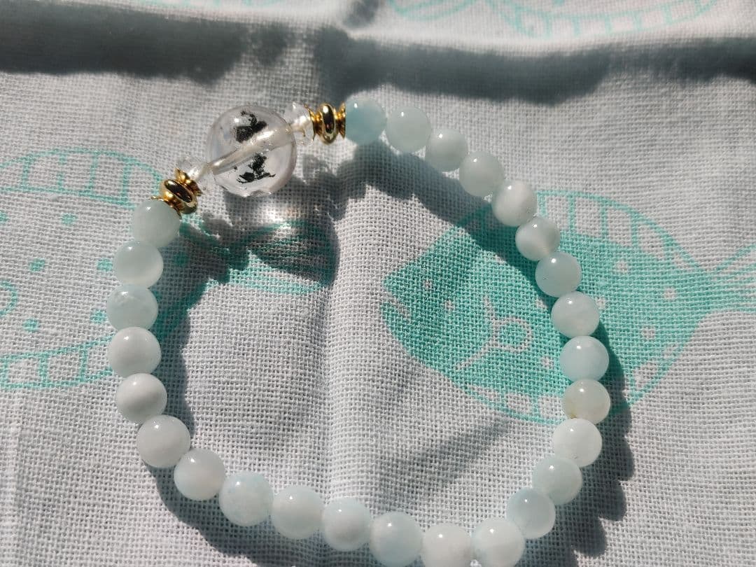 鉱物グラファイトインクォーツ×アイスラリマー天然石ブレスレット希少