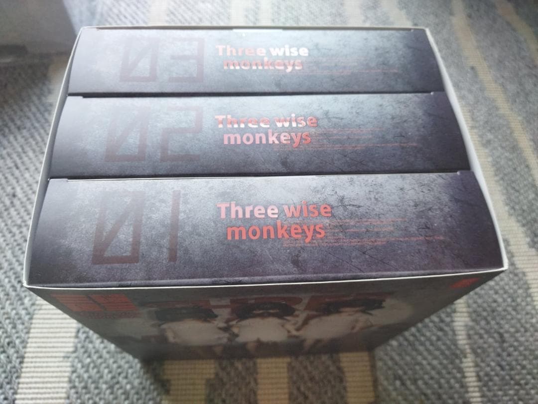 新品、未開封 カタツムリの殻 1/12 三猿：見ざる、聞かざる、言わざるセット