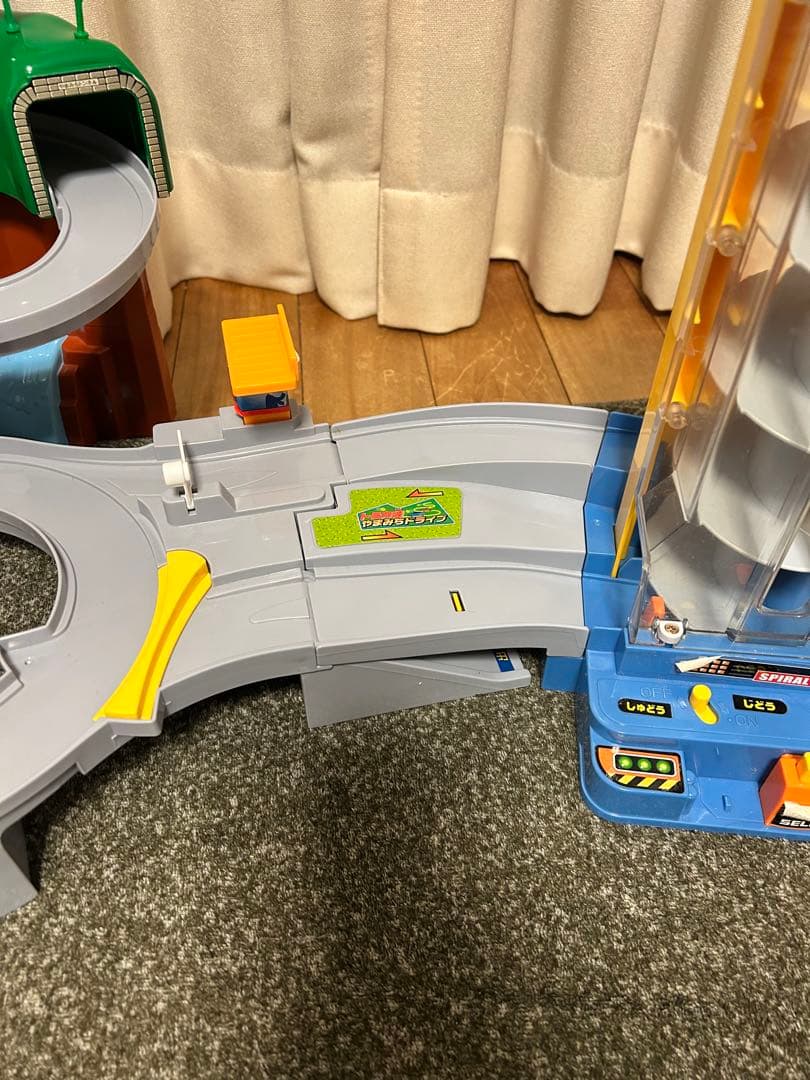 トミカビル　やまみちドライブ　高速道路にぎやかドライブ　3点セット　連結あり