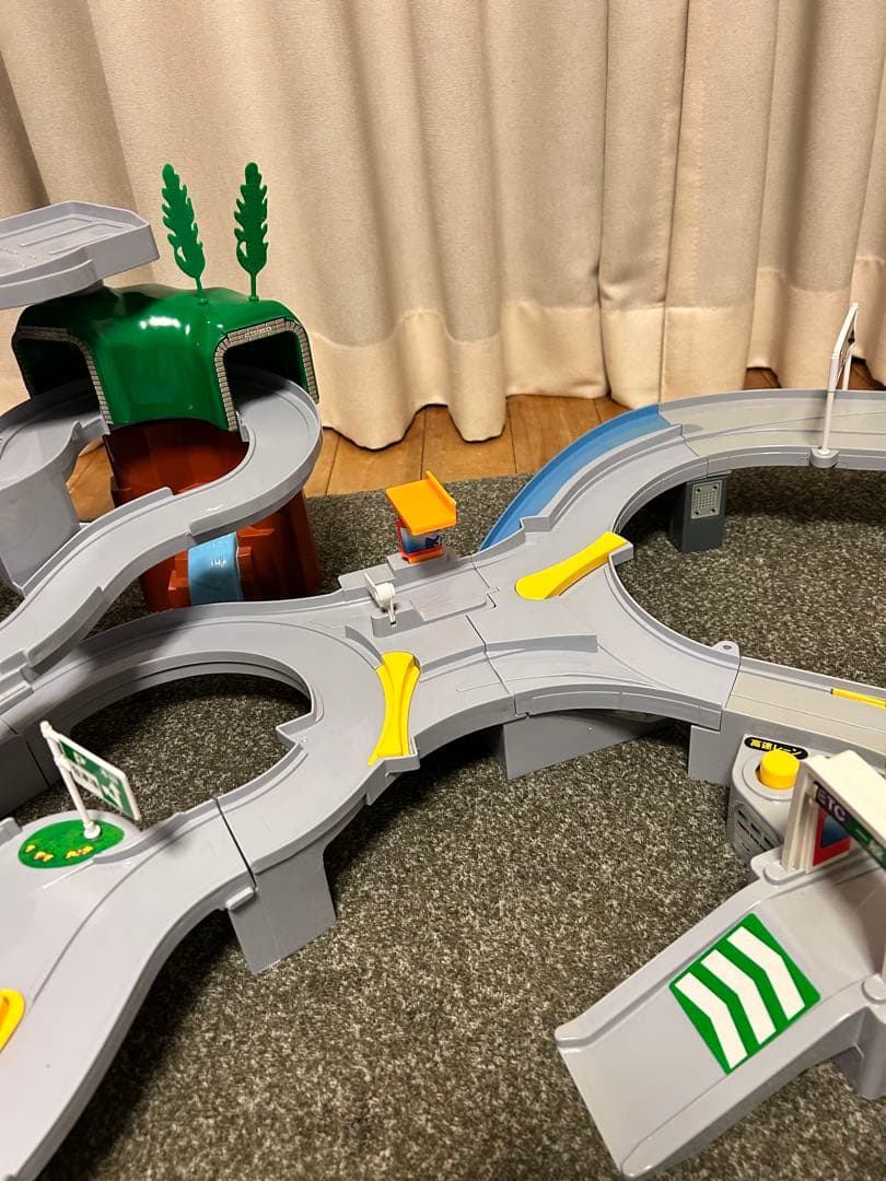 トミカビル　やまみちドライブ　高速道路にぎやかドライブ　3点セット　連結あり