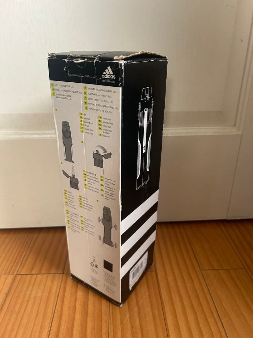 adidas アディダス　 ステンレスボトル　1.0リットル