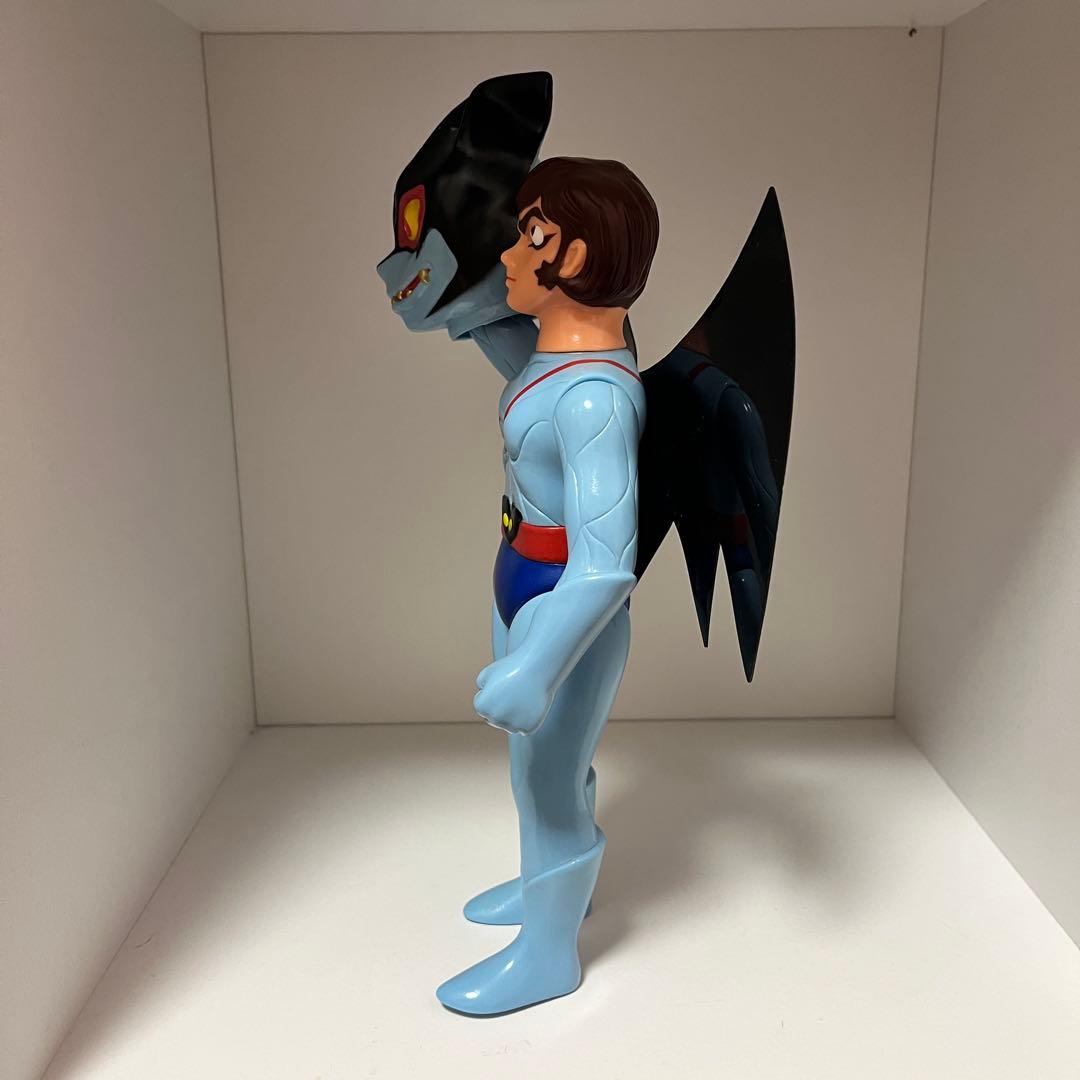 美品 メディコム トイ デビルマン レトロデザイン版 マスク取れ ソフビ 永井豪