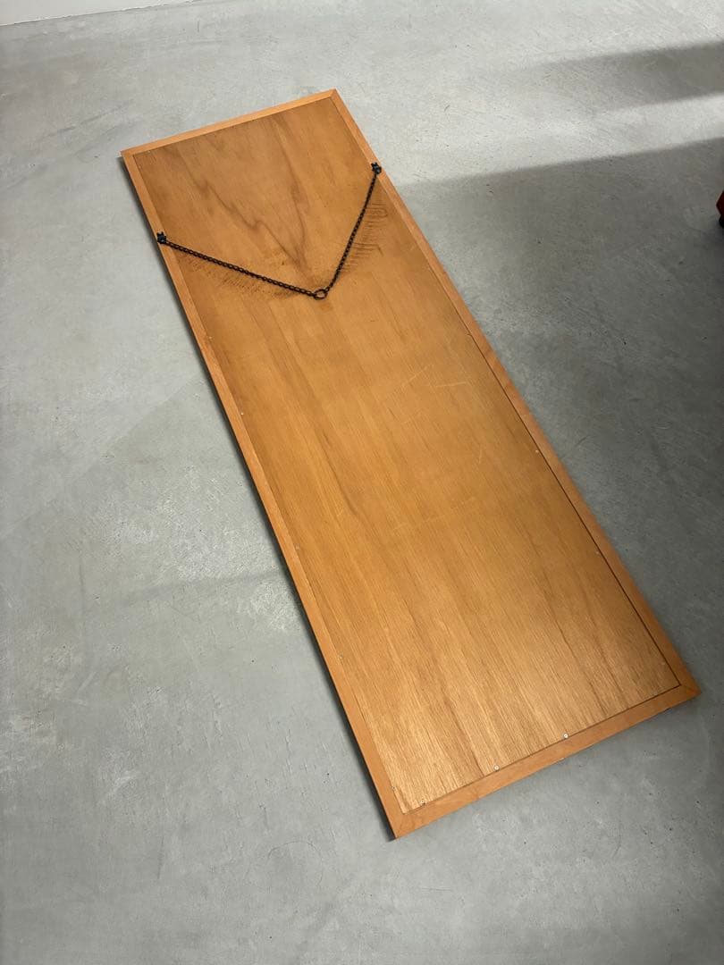 北欧　大きいサイズの姿見　美品　ビンテージ　ウォールミラー　ミッドセンチュリー