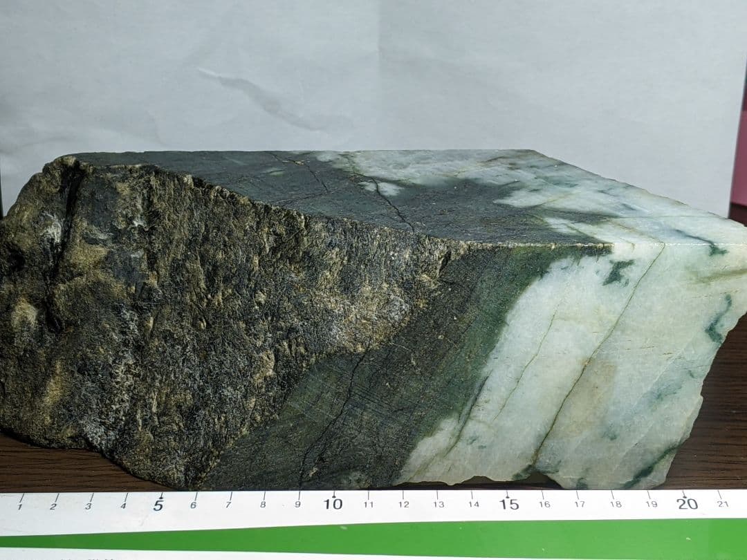 （167）ミャンマー産翡翠カット品