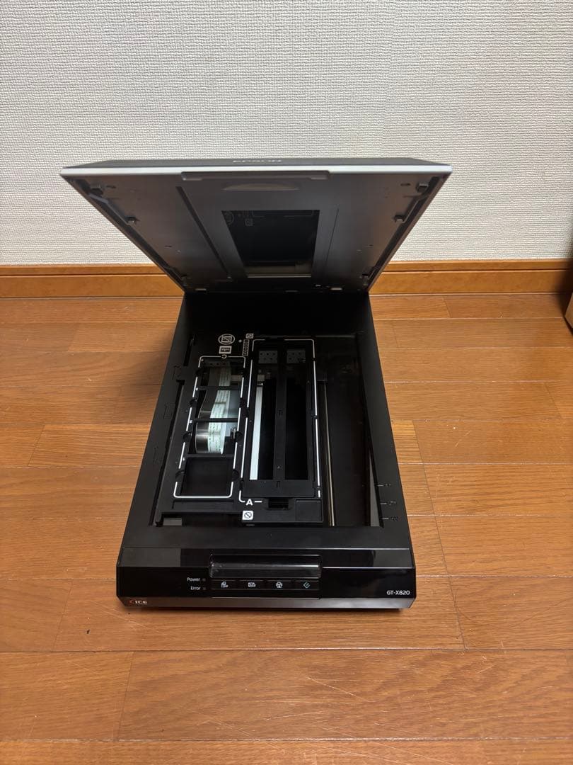 EPSON GT-X820 フィルムスキャナー