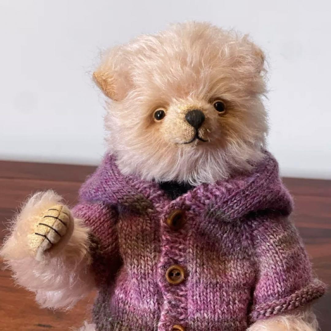 花と熊と大切なカーディガン ぬいぐるみ テディベア 海外作家様 ハンドメイド