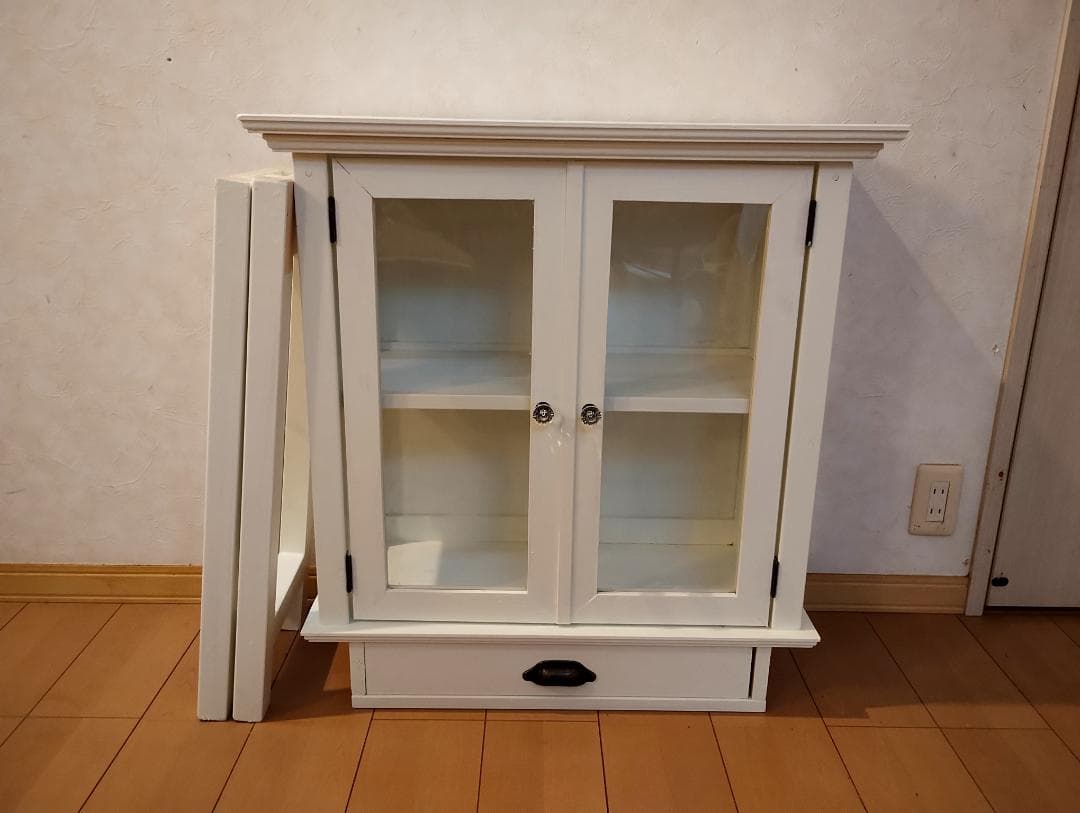 ハンドメイド木製キャビネット 医療棚 ケビント　什器