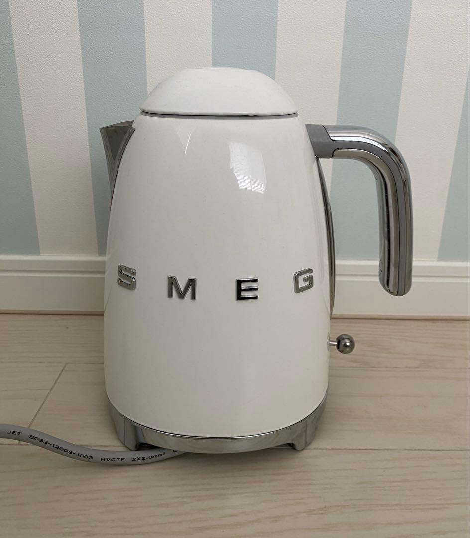 SMEG 電気ケトル (1.7L) ホワイト