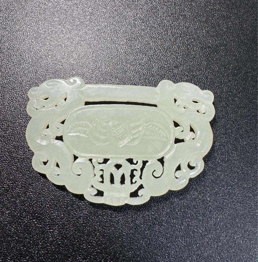 和田玉 和田玉 透かし彫り 双龍図彫刻 玉牌 中国古美術 極細工 旧家蔵出し
